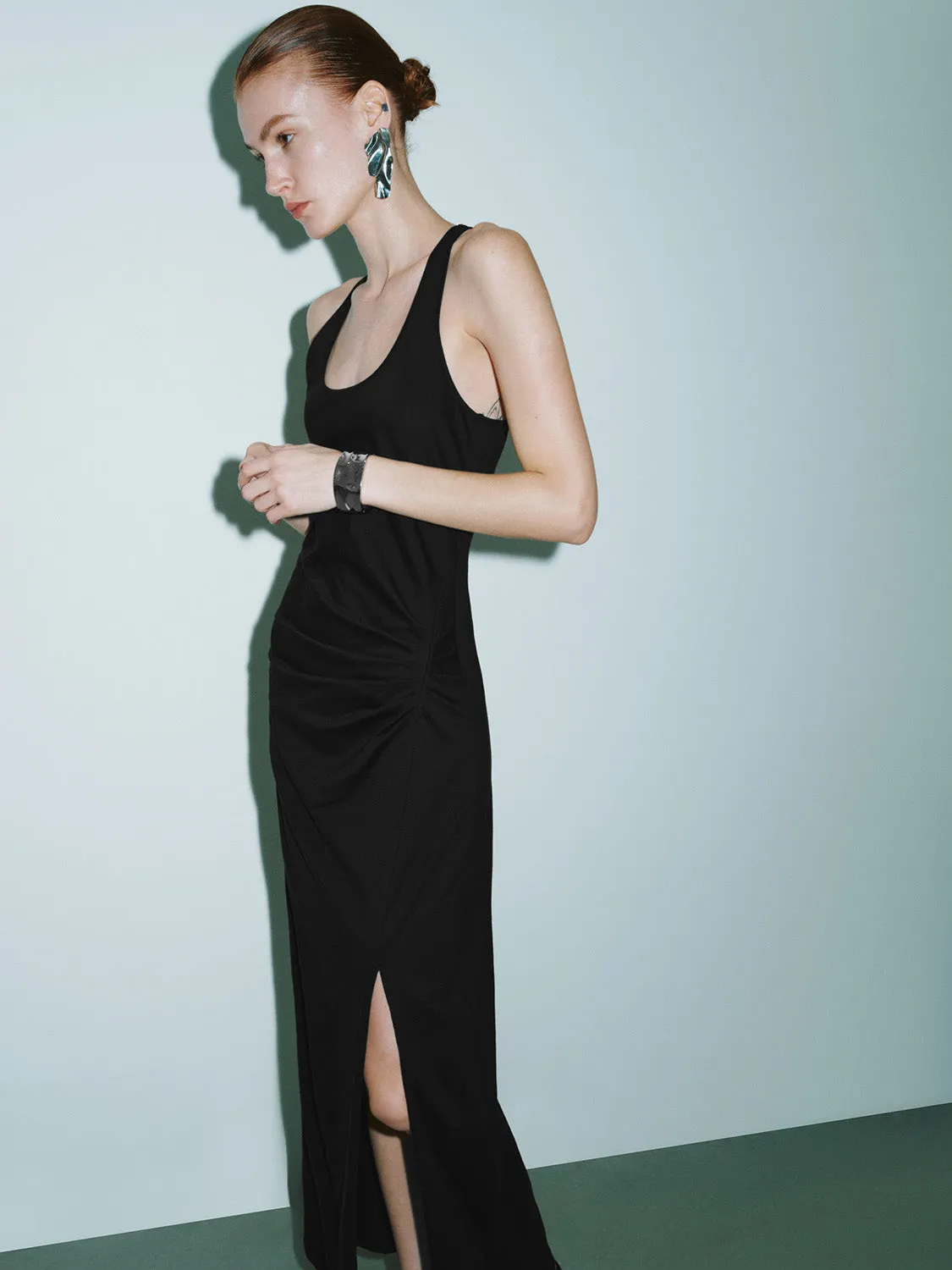 Sleeveless U Neck Skinny Dress sold by Urban Revivo product image thumbnail 2