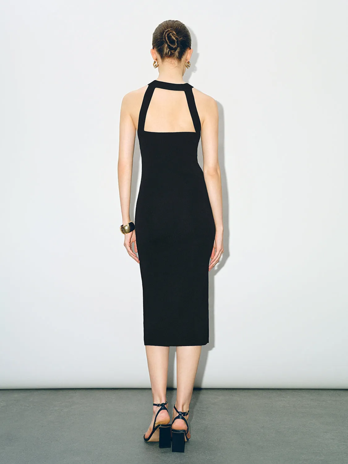 Sleeveless Knitted Dresses sold by Urban Revivo product image thumbnail 2