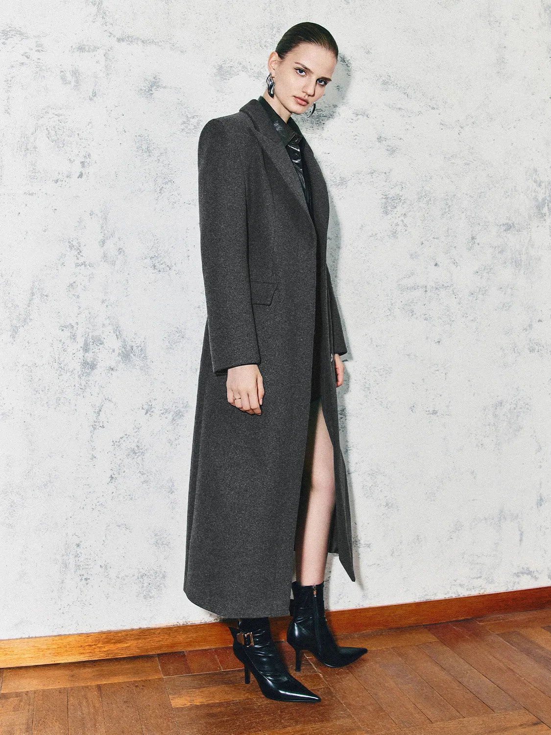 Single Breasted Lapel Coats sold by Urban Revivo product image thumbnail 2