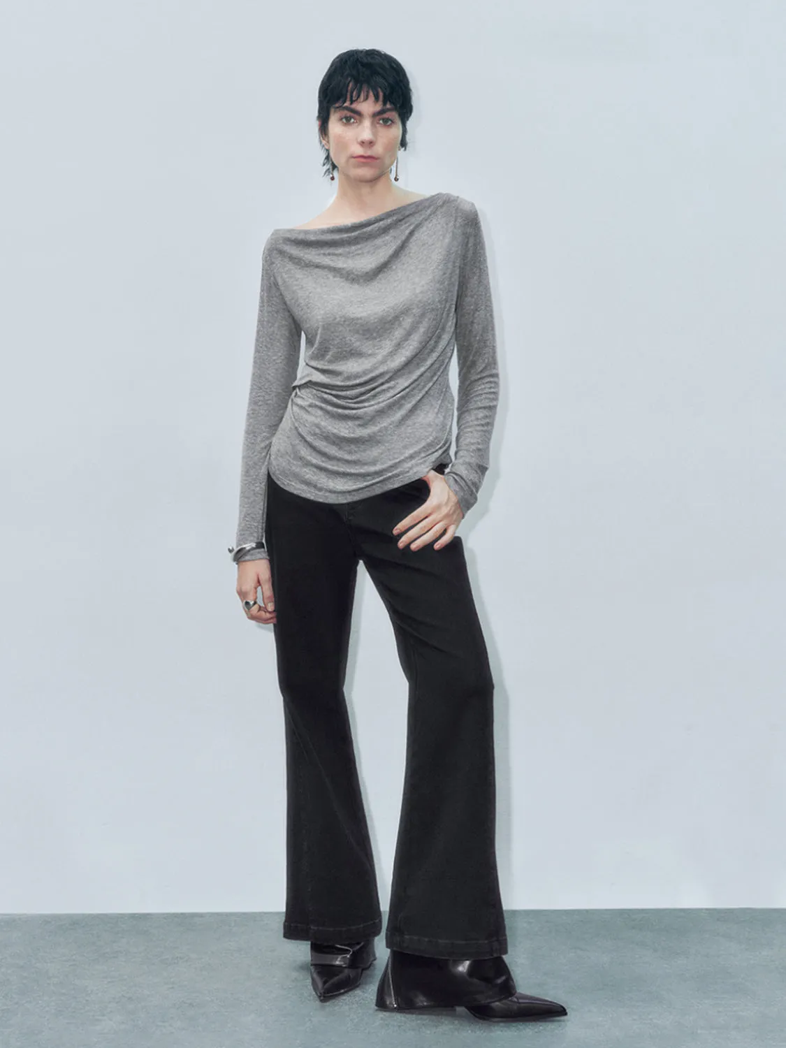 Ruched Regular T-Shirts sold by Urban Revivo product image thumbnail 4