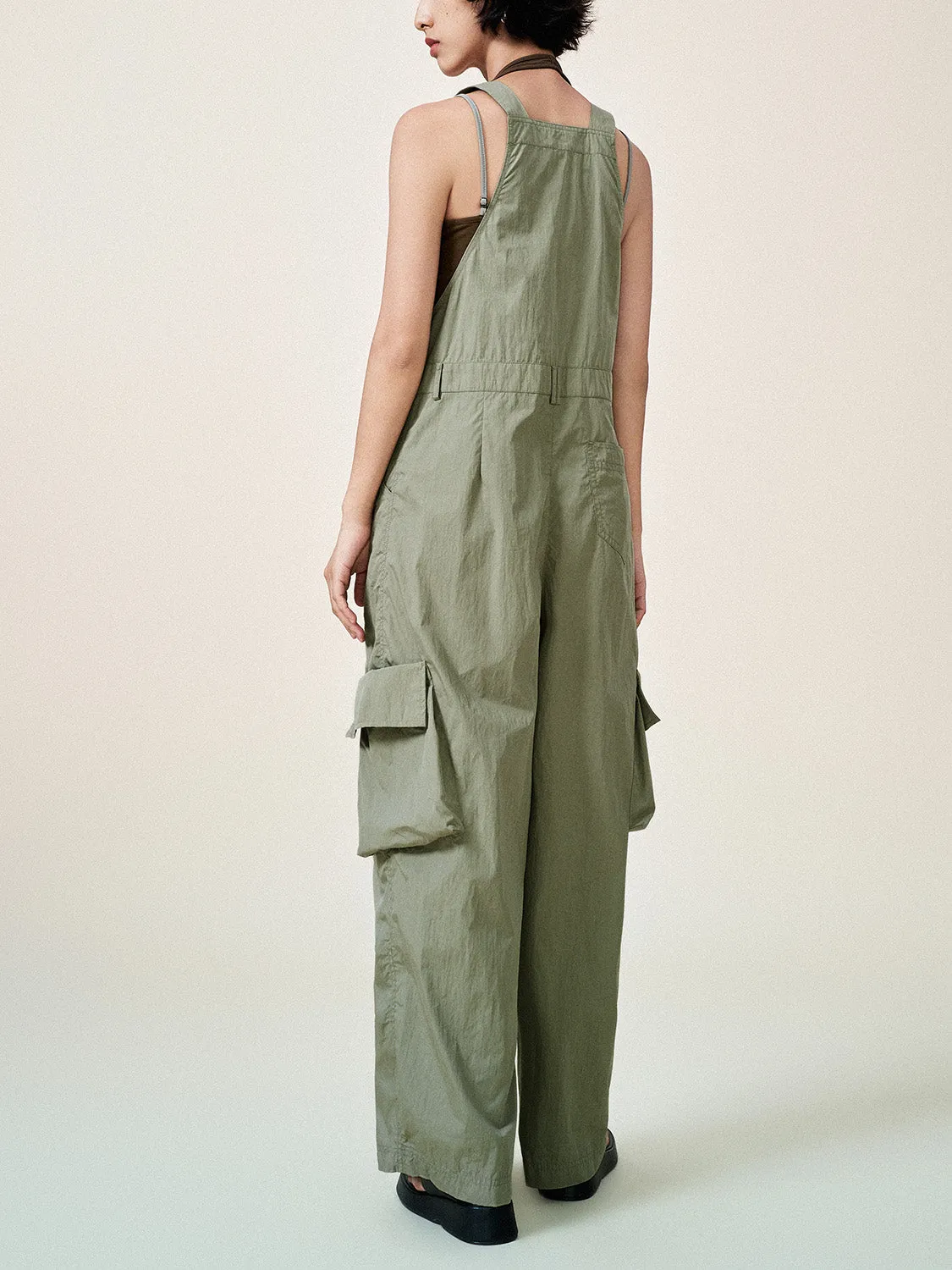 Multi Pocket Loose Jumpsuit sold by Urban Revivo product image thumbnail 3
