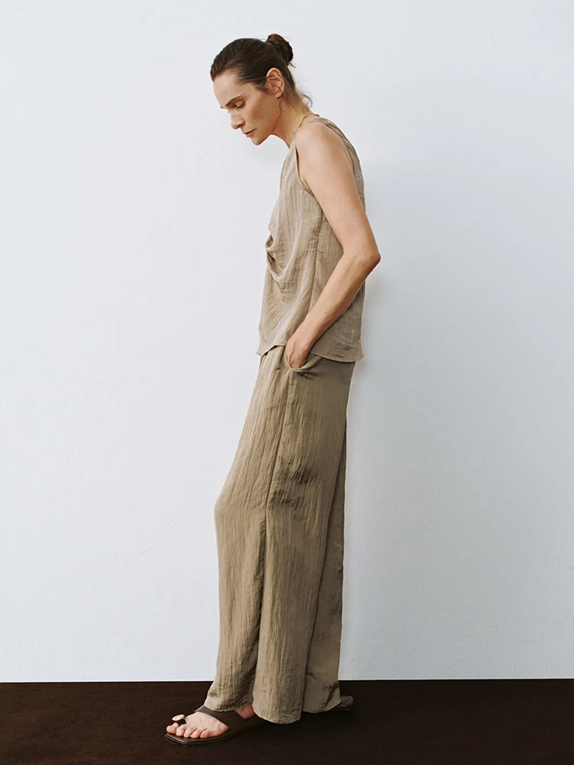 Loose Wide-Leg Pants sold by Urban Revivo product image thumbnail 5