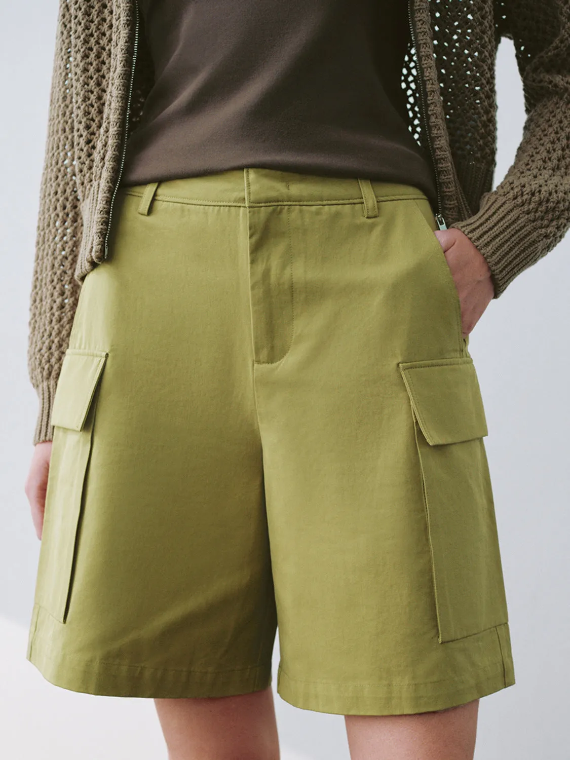 Leisure Regular Shorts sold by Urban Revivo product image thumbnail 4