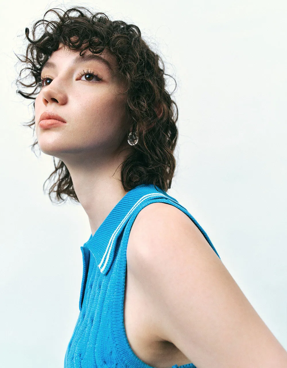 Lapel Knitted Vest sold by Urban Revivo product image thumbnail 3