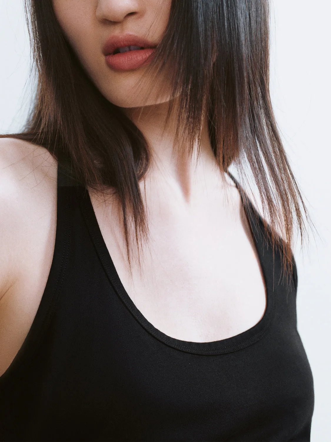 Halter Neck Skinny Tank Top sold by Urban Revivo product image thumbnail 5