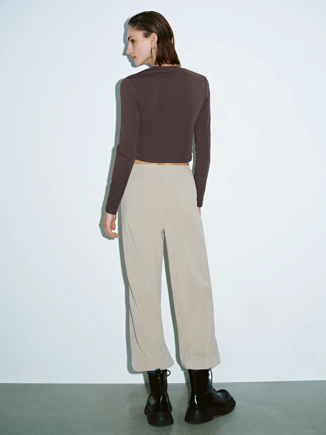 Loose Drawstring Jogger Pants sold by Urban Revivo product image thumbnail 4