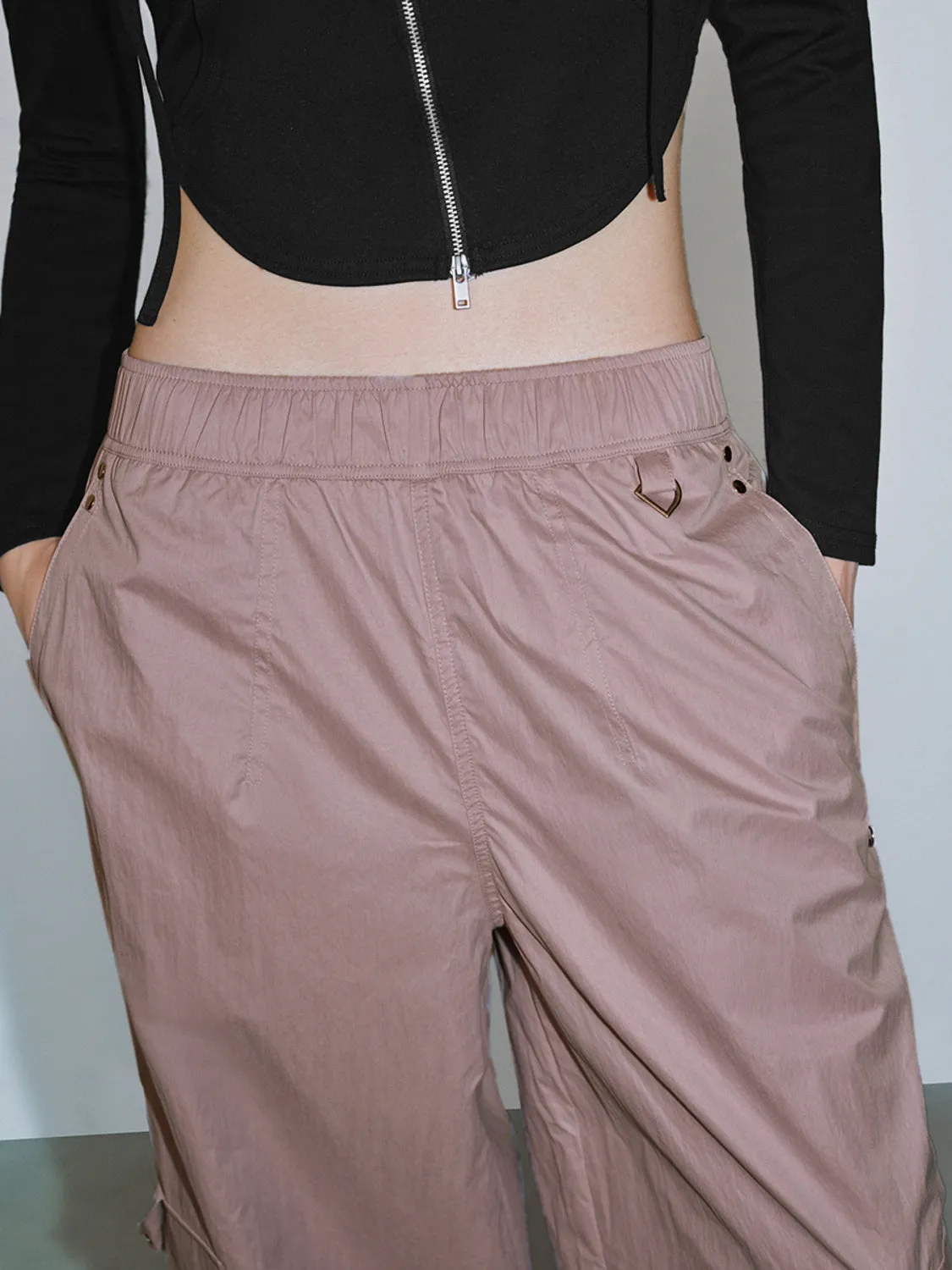 Loose Elastic Wide-Leg Pants sold by Urban Revivo product image thumbnail 4