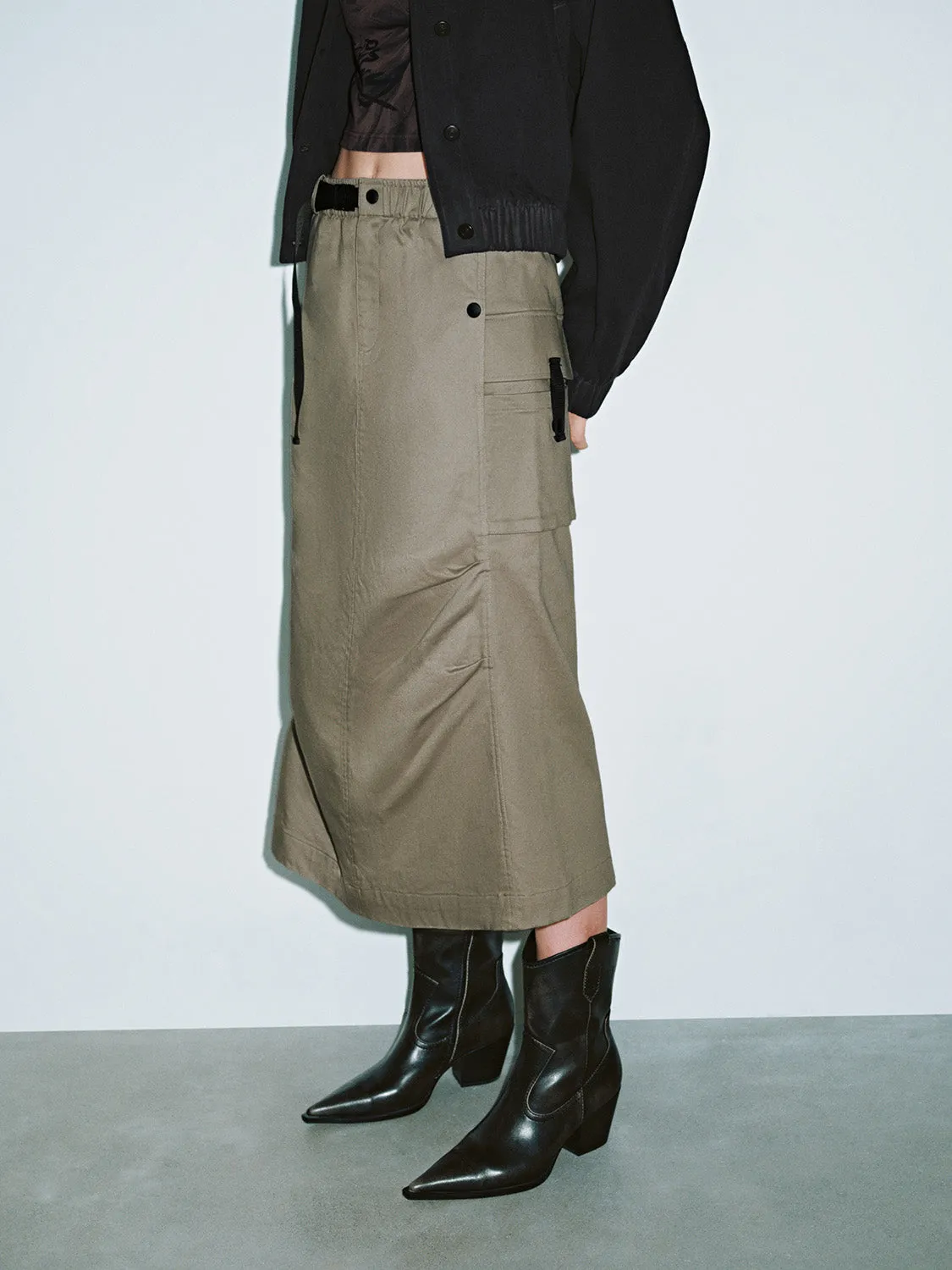 Regular Elastic Straight Skirts sold by Urban Revivo product image thumbnail 3