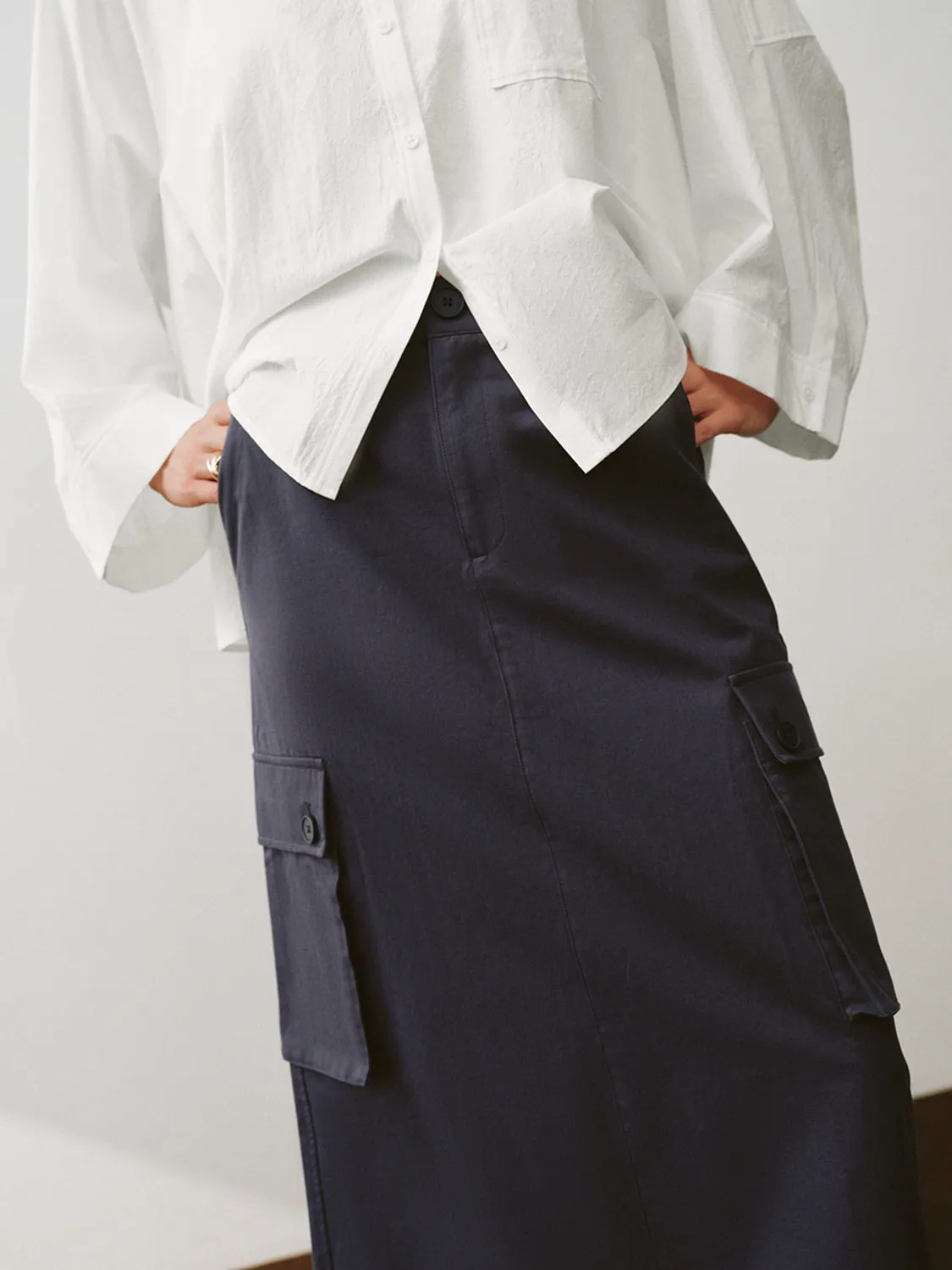 Flap Pocket Midi Straight Skirts sold by Urban Revivo product image thumbnail 3