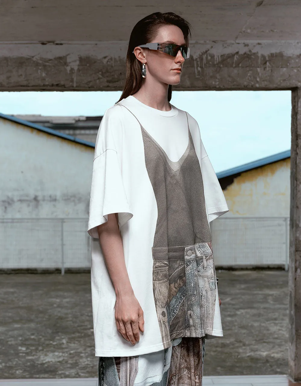 Oversized Short Sleeve Shirts sold by Urban Revivo product image thumbnail 2