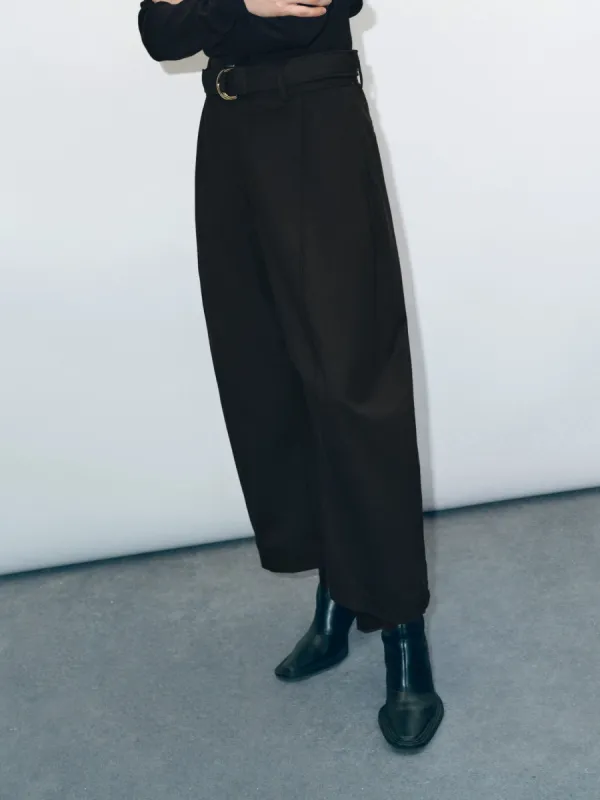 Ankle Length Barrel Pants sold by Urban Revivo