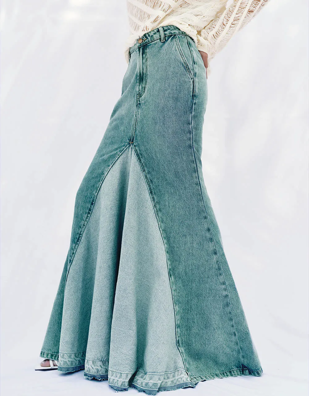 Maxi Fishtail Denim Skirt sold by Urban Revivo product image thumbnail 4