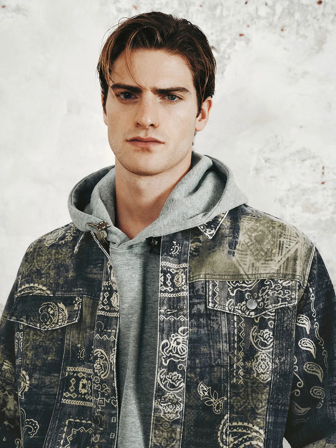 Printed Denim Trucker Jackets sold by Urban Revivo product image thumbnail 5