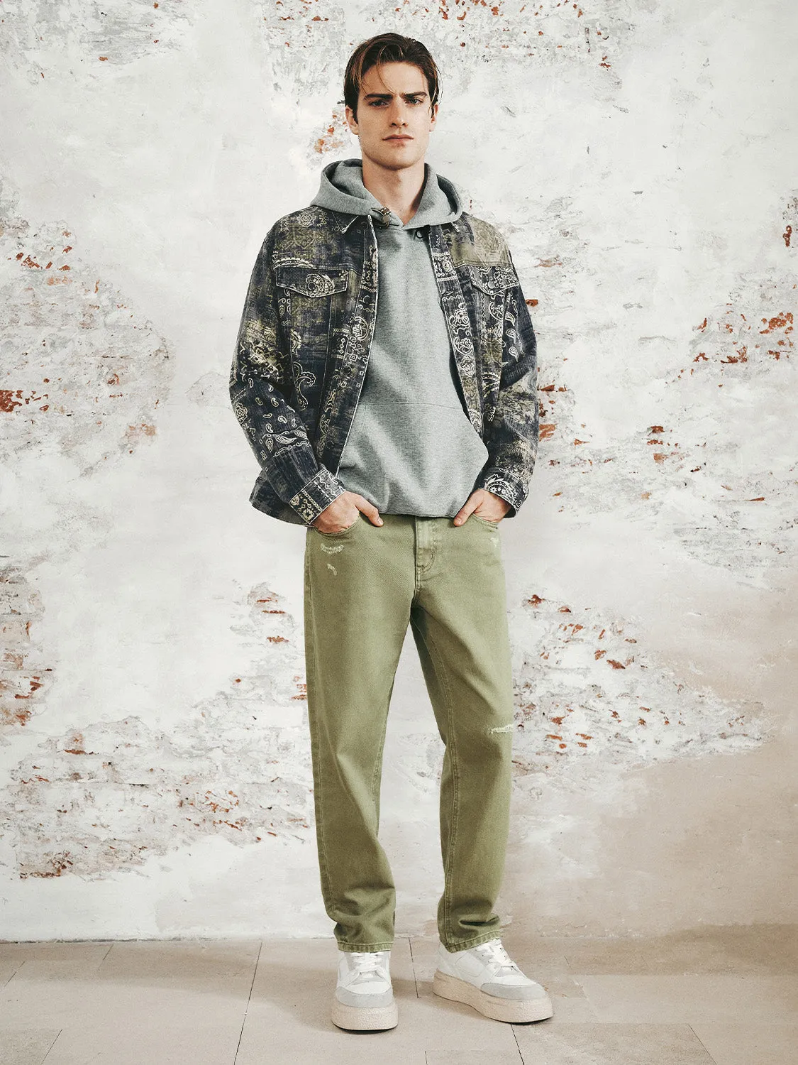 Printed Denim Trucker Jackets sold by Urban Revivo product image thumbnail 4