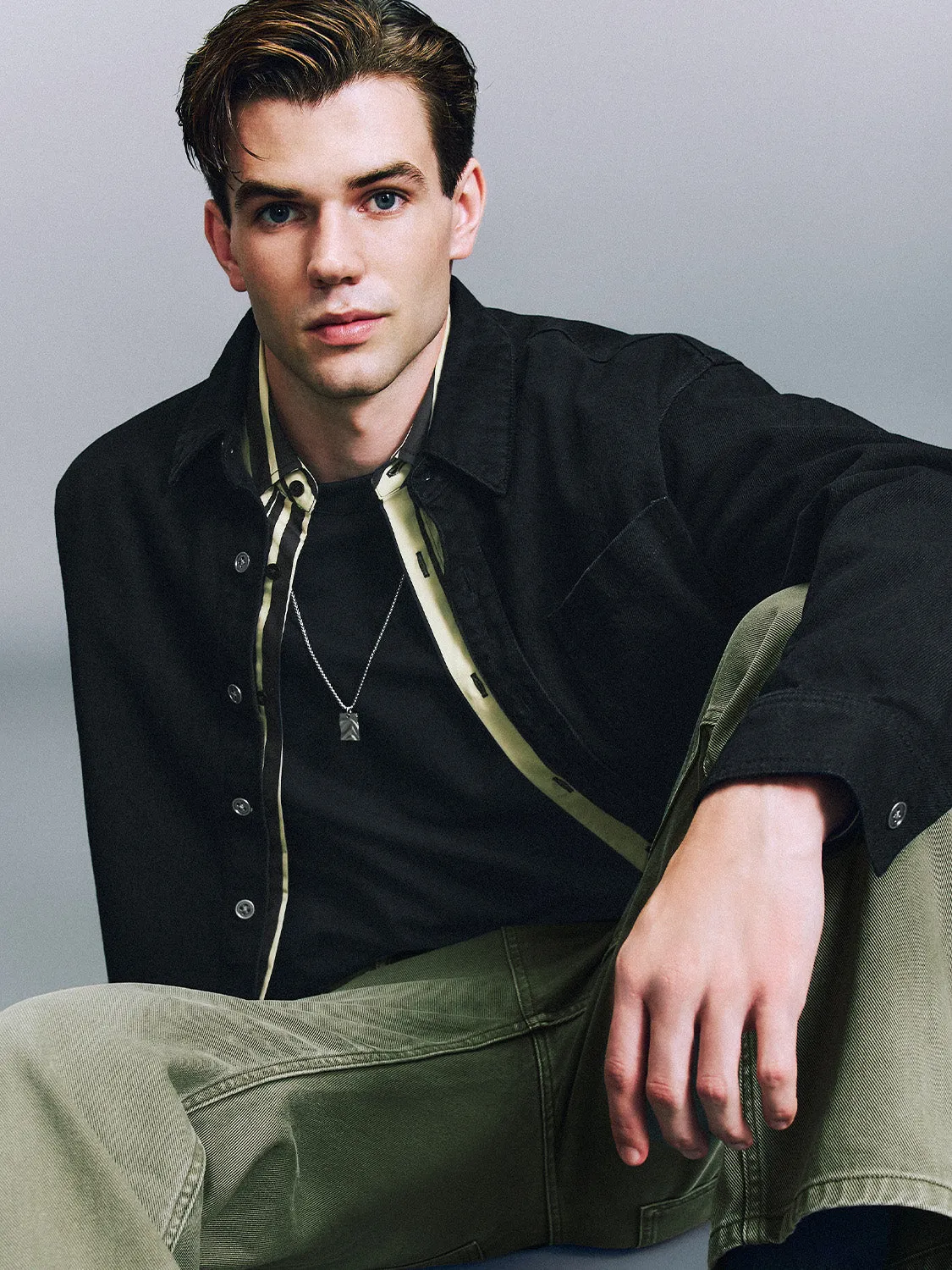 Loose Button Up Denim Shirts sold by Urban Revivo product image thumbnail 5