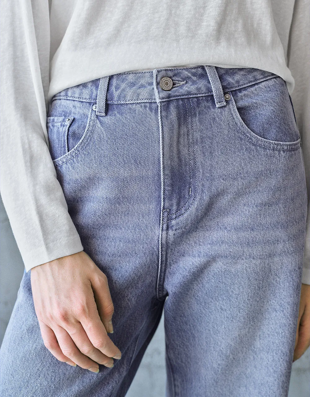 Straight Jeans sold by Urban Revivo product image thumbnail 5