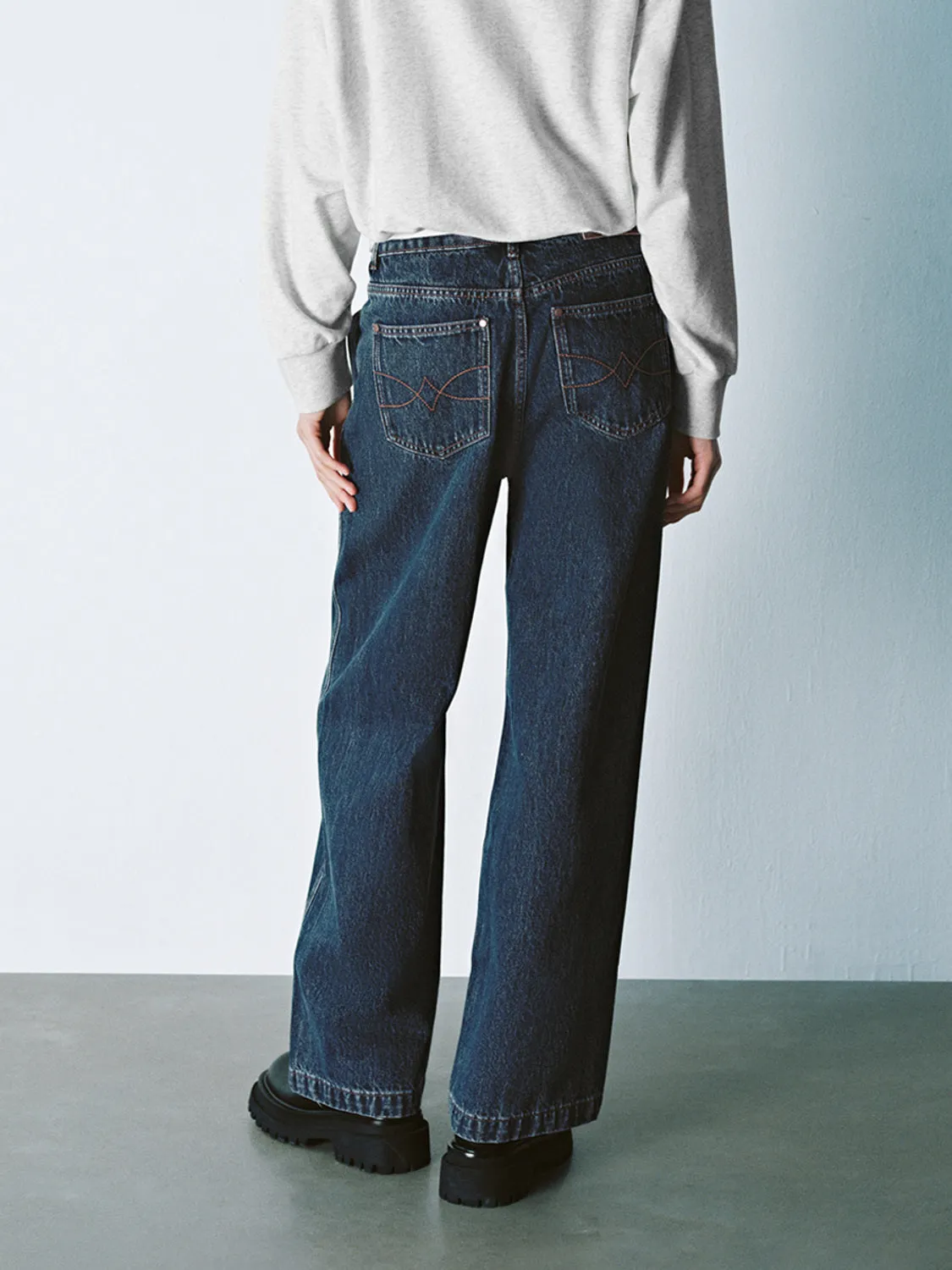 Long Denim Straight Jeans sold by Urban Revivo product image thumbnail 3
