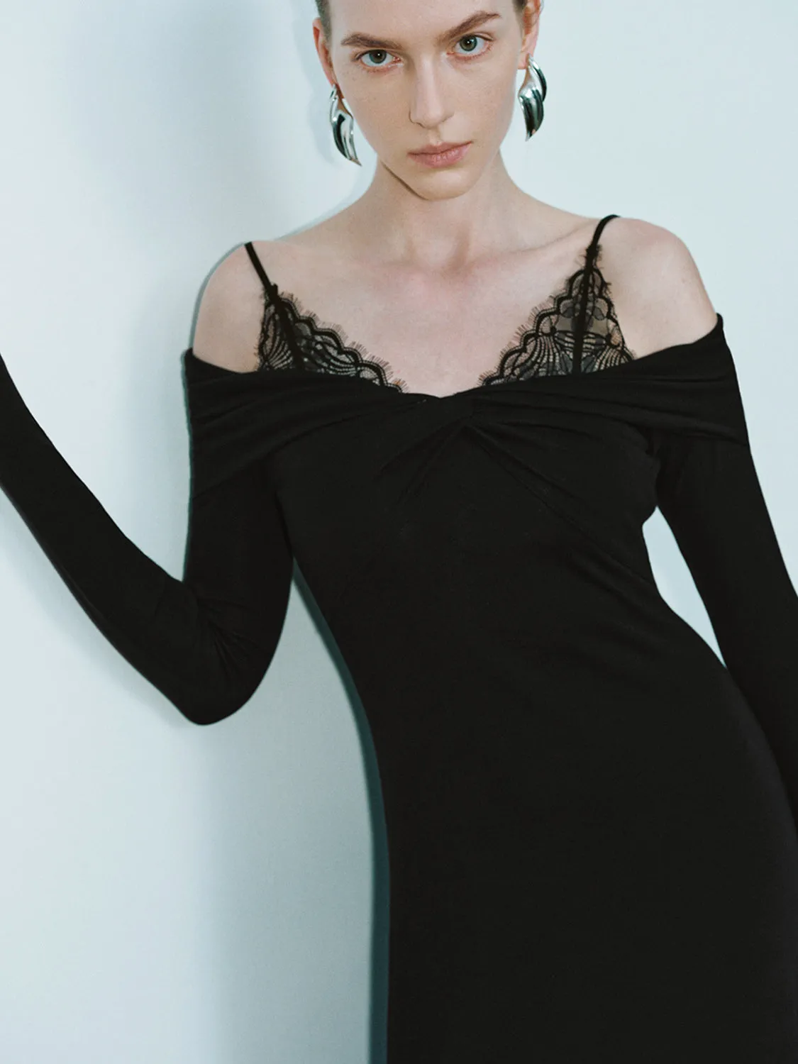 Twisted Front A-Line Dresses sold by Urban Revivo product image thumbnail 3