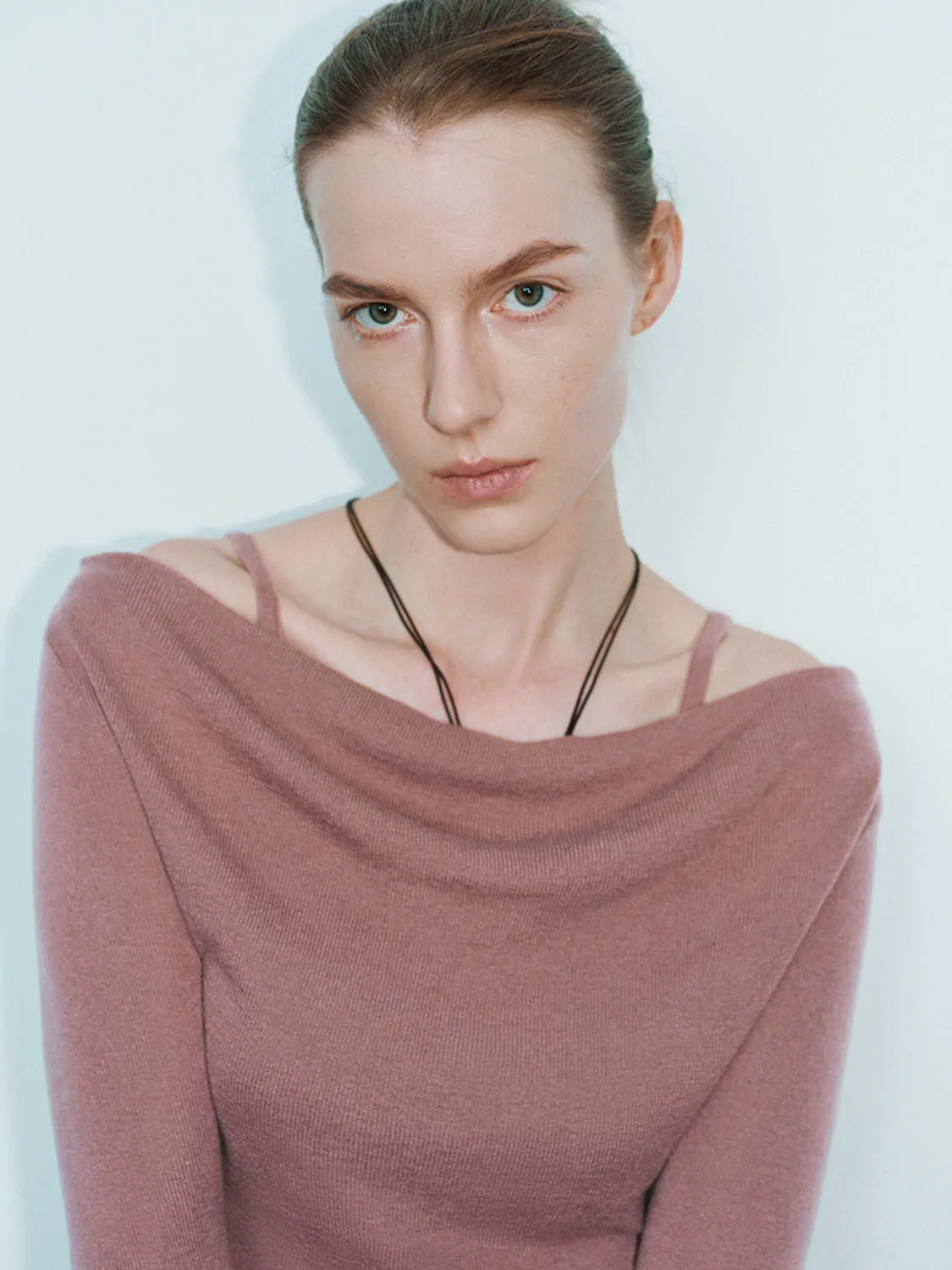 Cowl Neck Long Sleeve Knitted T-Shirts sold by Urban Revivo product image thumbnail 3