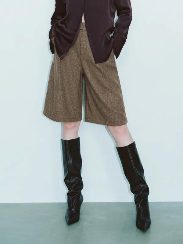 Glamor Regular Shorts sold by Urban Revivo