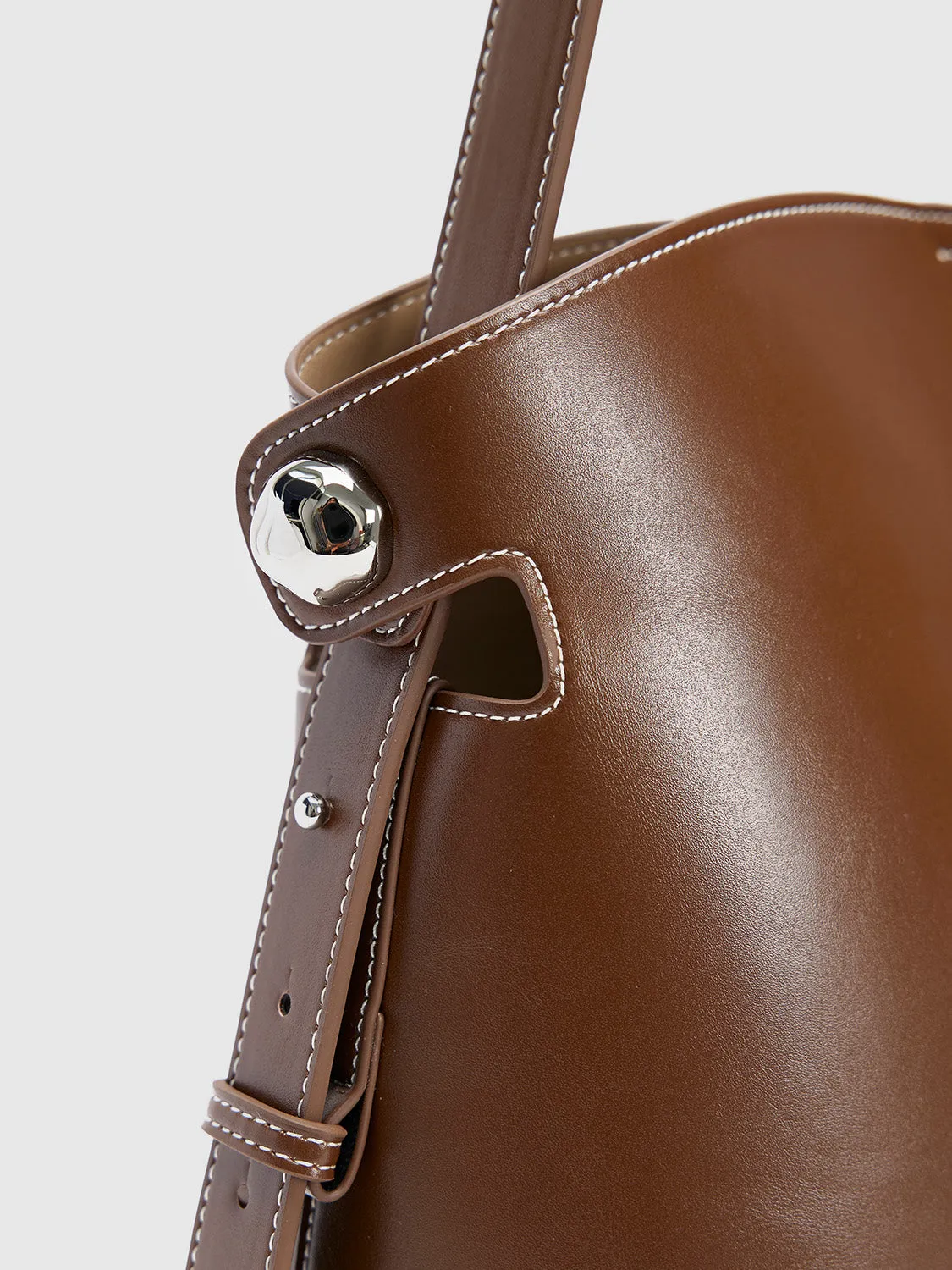 Large Vegan Leather Shoulder Bags sold by Urban Revivo product image thumbnail 4