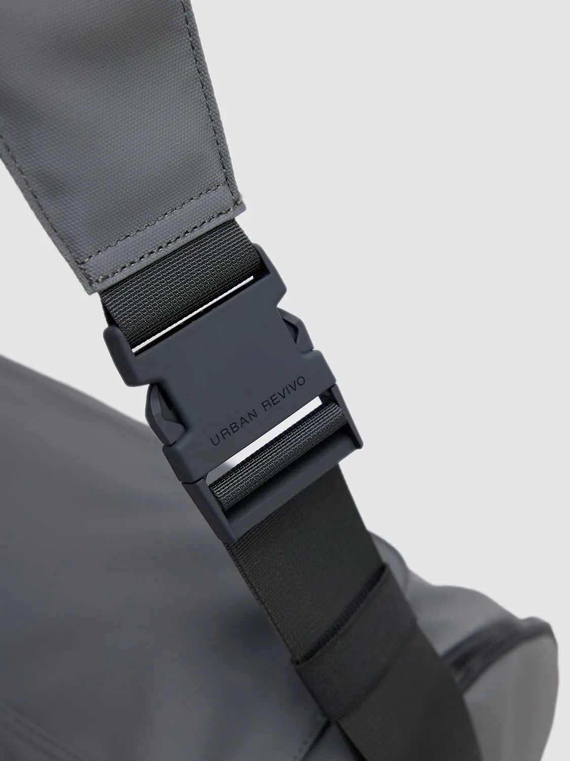 Large Crossbody Bags sold by Urban Revivo product image thumbnail 4