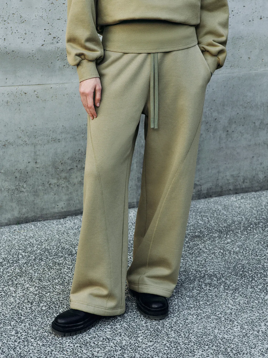 Drawstring Wide-Leg Pants sold by Urban Revivo product image thumbnail 3