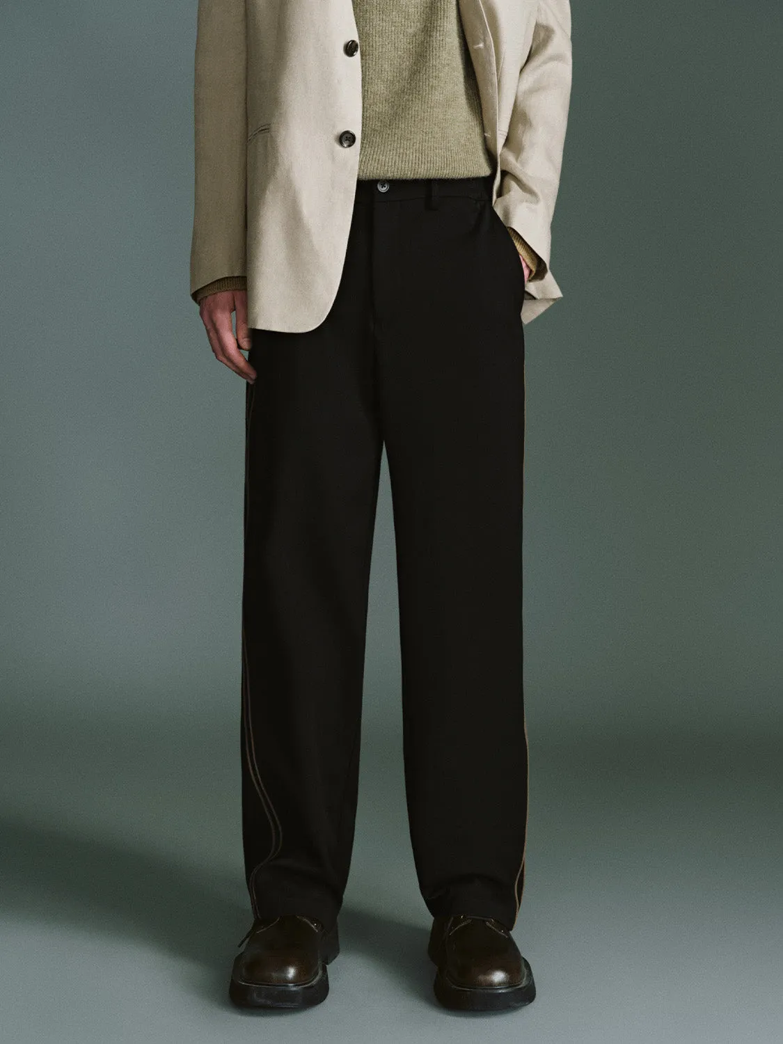 Loose Striped Straight Pants sold by Urban Revivo product image thumbnail 2