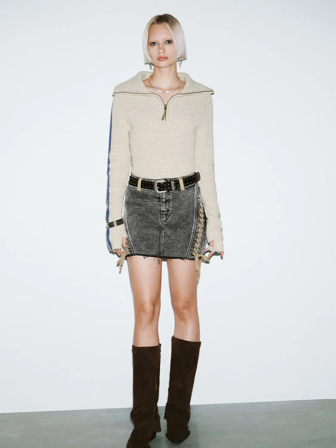 Wide Lapel Skinny Knitted T-Shirts sold by Urban Revivo product image thumbnail 4