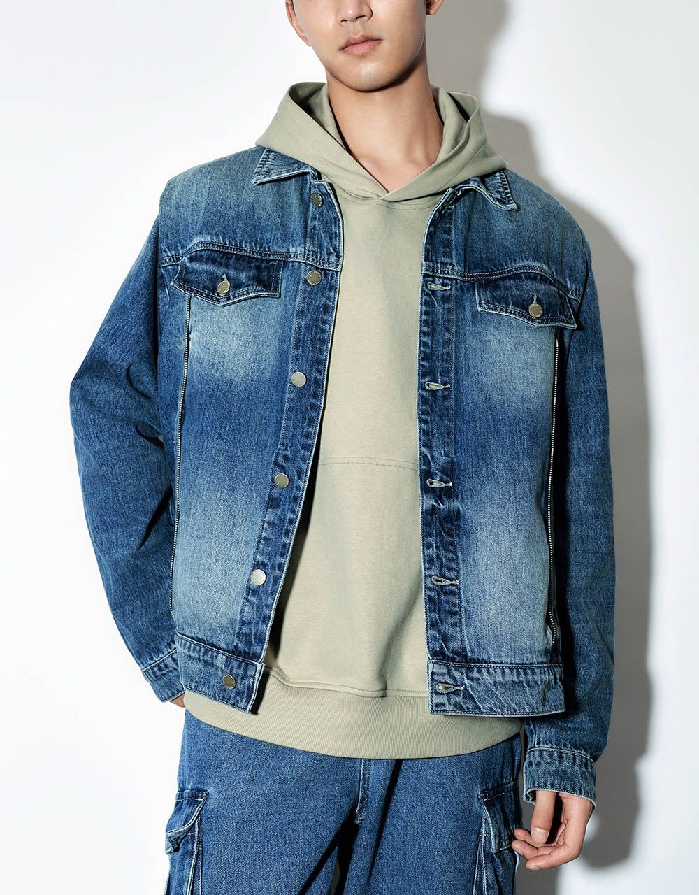 Button Up Denim Jacket sold by Urban Revivo product image thumbnail 2