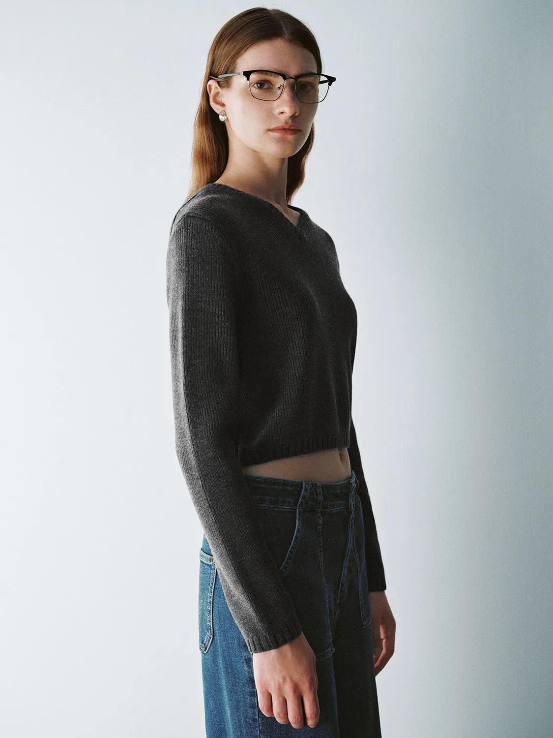 V-Neck Knitted T-Shirt sold by Urban Revivo product image thumbnail 2