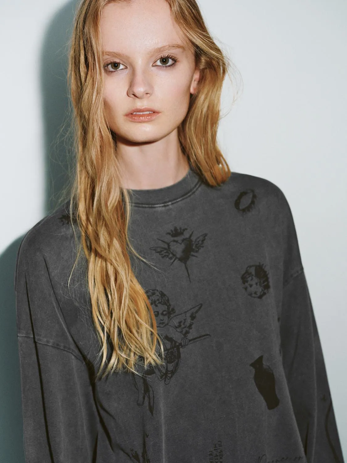 Printed Crew Neck Loose T-Shirts sold by Urban Revivo product image thumbnail 5