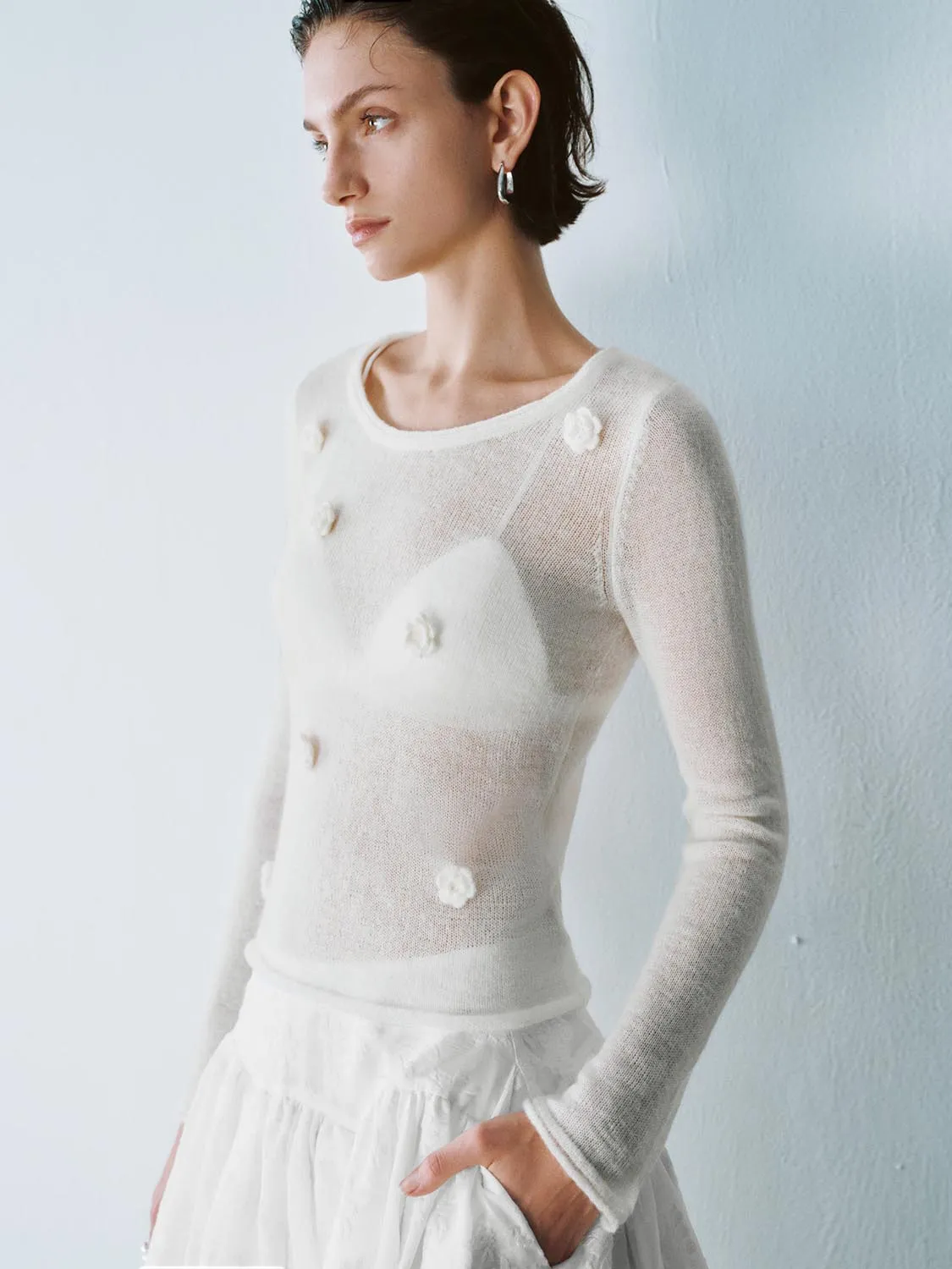 Flower Decor Knitted T-Shirts sold by Urban Revivo product image thumbnail 2