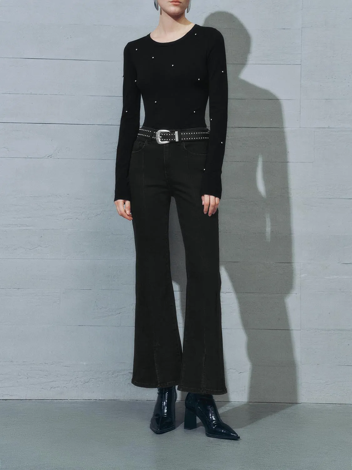 Skinny Knee-Length Denim Jeans sold by Urban Revivo product image thumbnail 2