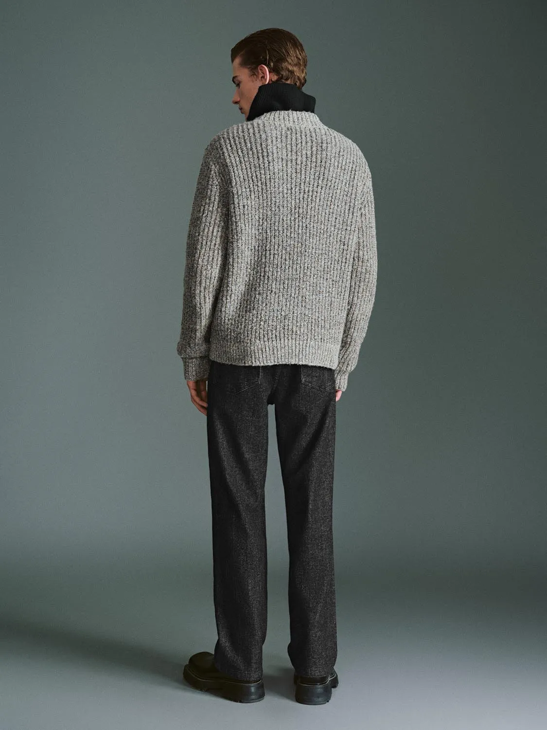 Crew Neck Knitted T-Shirts sold by Urban Revivo product image thumbnail 5