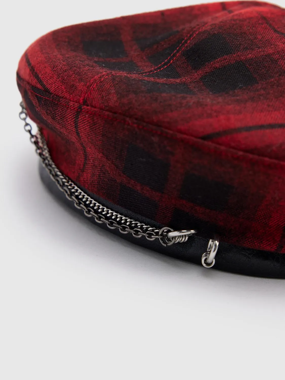 Red Plaid Berets sold by Urban Revivo product image thumbnail 5