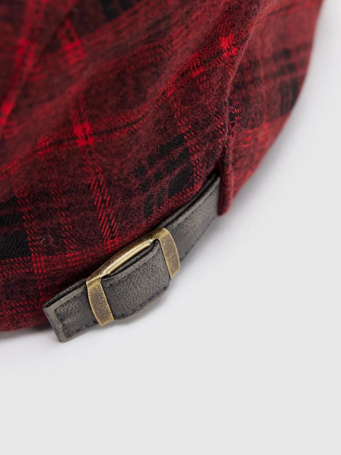 Red Plaid Berets sold by Urban Revivo product image thumbnail 5