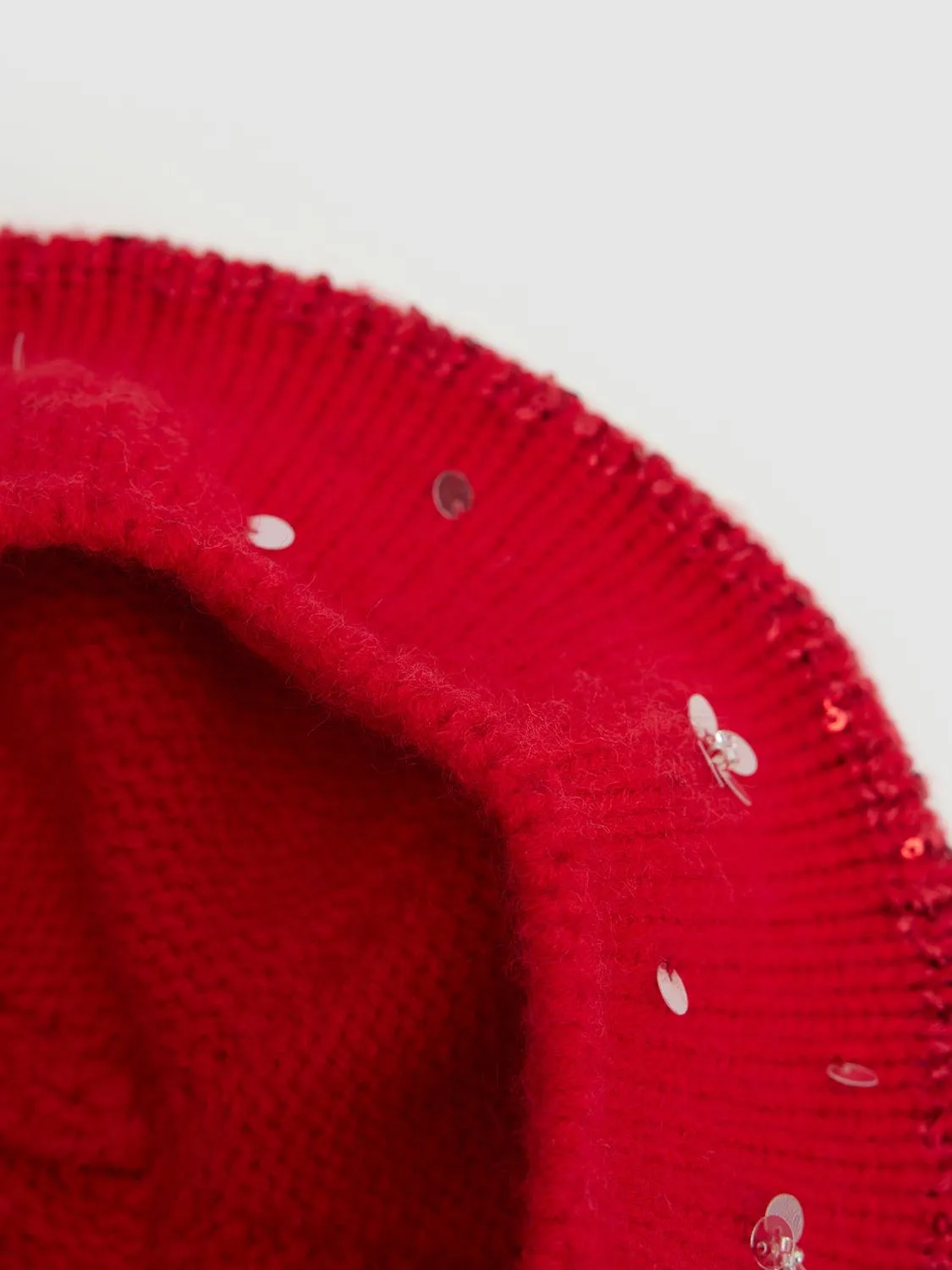 Knitted Berets sold by Urban Revivo product image thumbnail 5