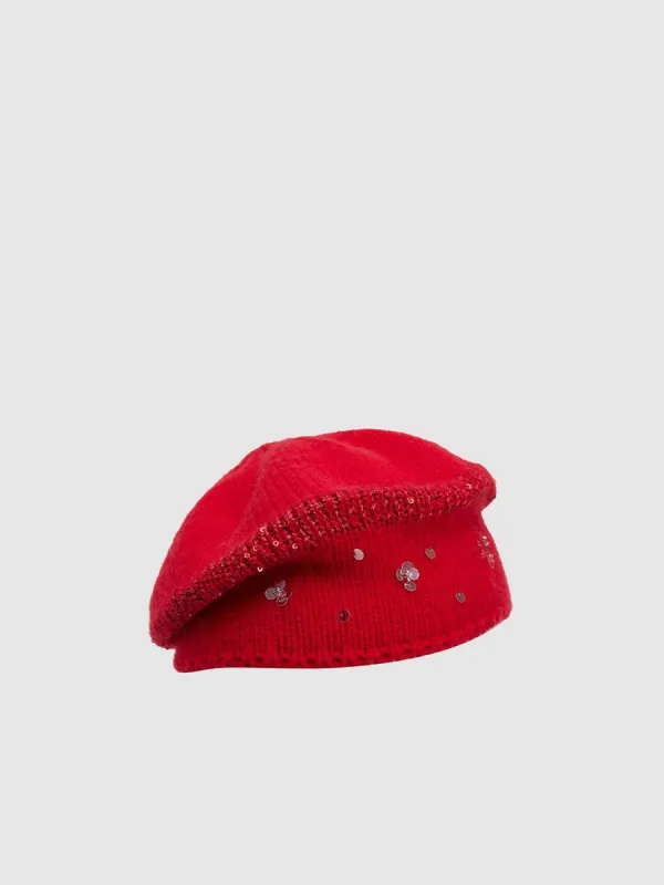Knitted Berets sold by Urban Revivo