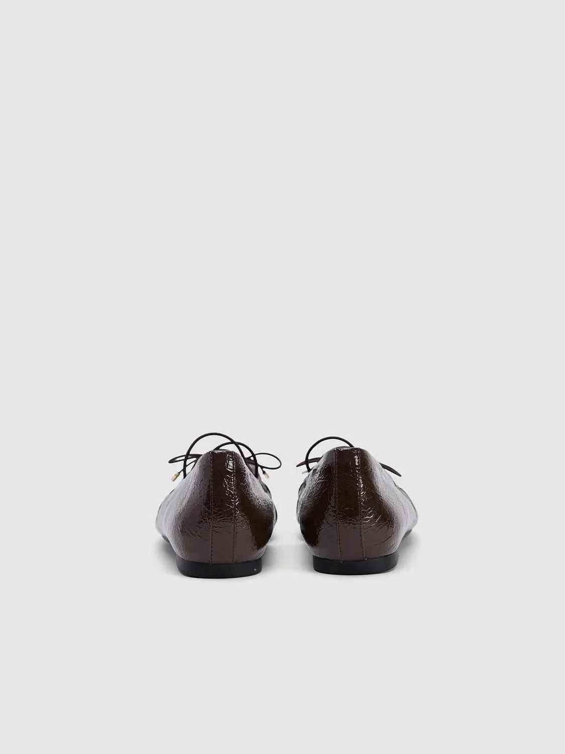 Vegan Leather Low-Cut Uppers sold by Urban Revivo product image thumbnail 3