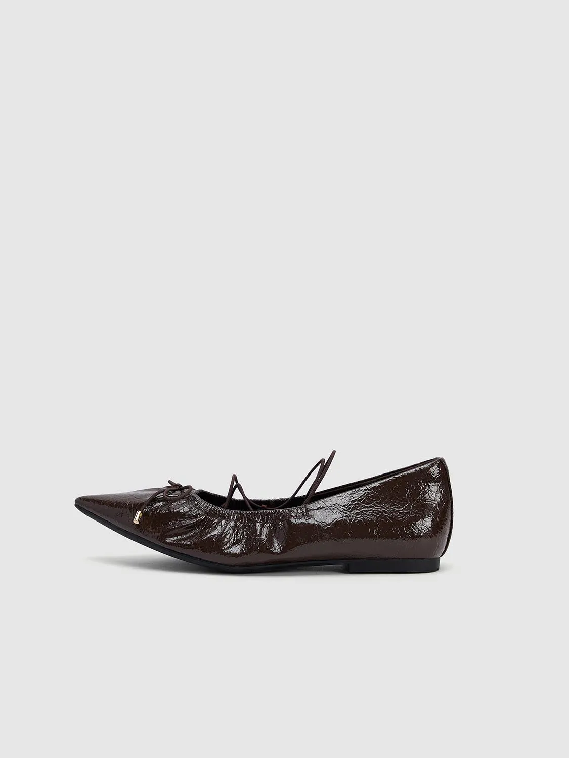 Vegan Leather Low-Cut Uppers sold by Urban Revivo product image thumbnail 2