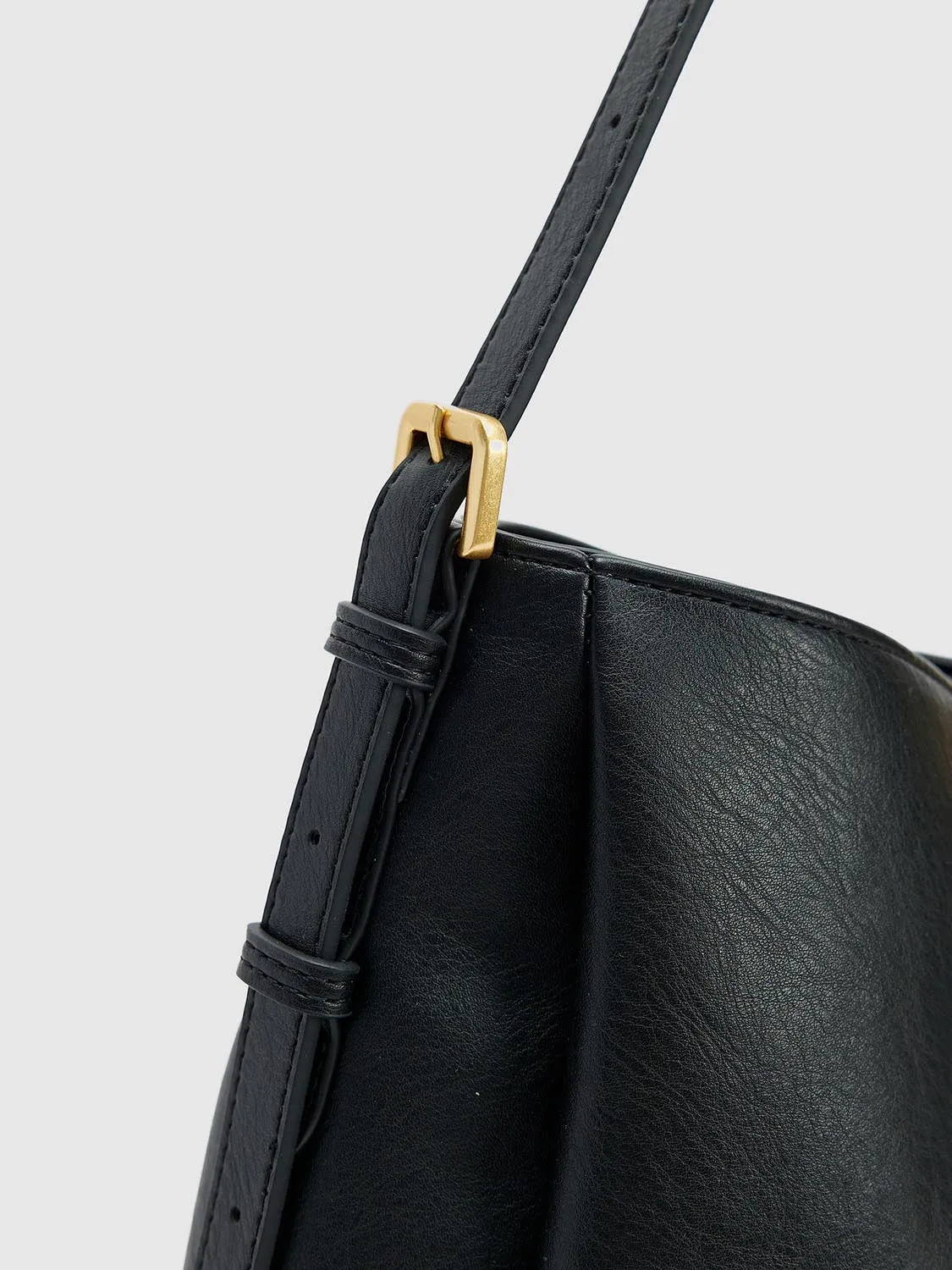 Large Vegan Leather Shoulder Bags sold by Urban Revivo product image thumbnail 5