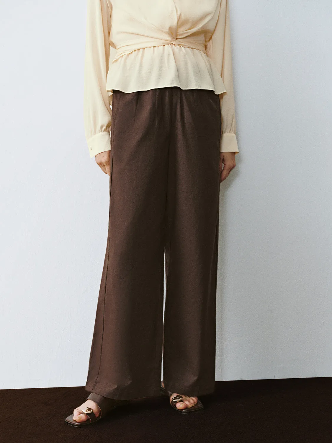Regular Straight Pants sold by Urban Revivo product image thumbnail 2