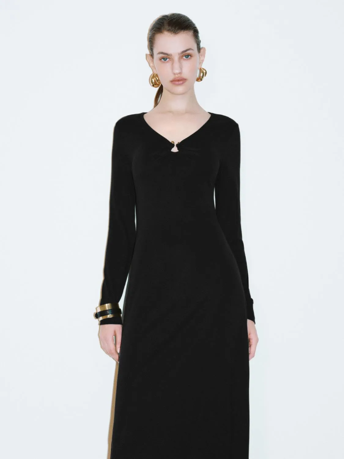 V-Neck A-Line Dresses sold by Urban Revivo product image thumbnail 4