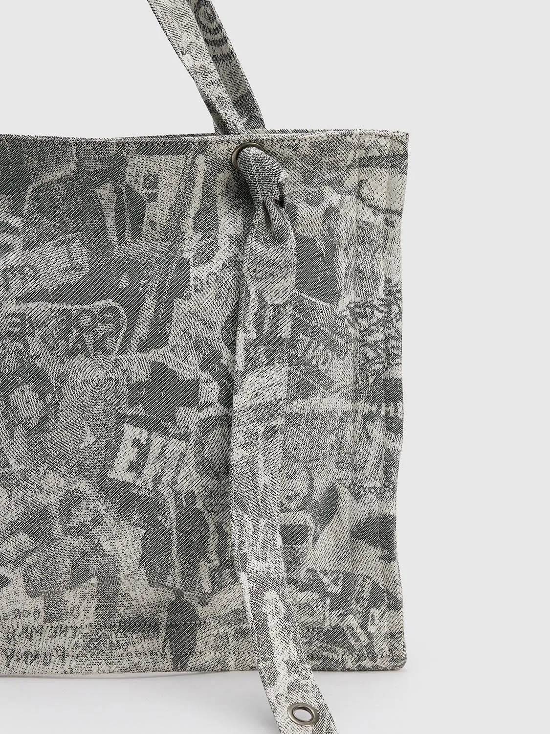 Large Shoulder Bags sold by Urban Revivo product image thumbnail 4