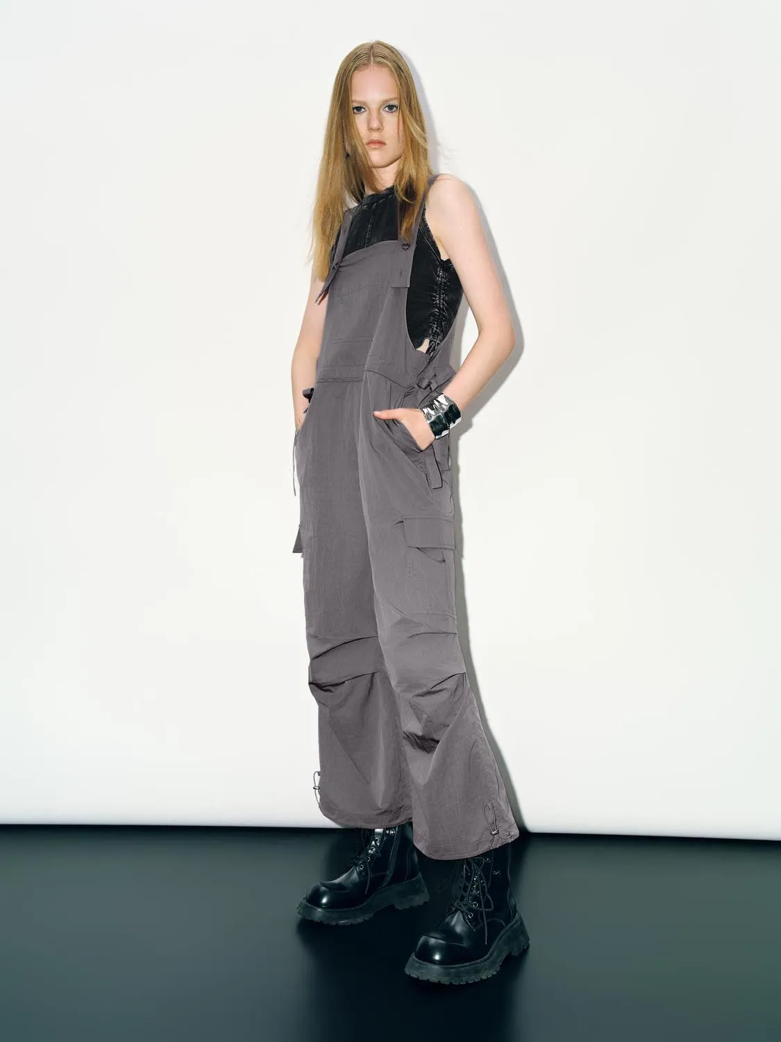 Square Neck Cami Jumpsuits sold by Urban Revivo product image thumbnail 2