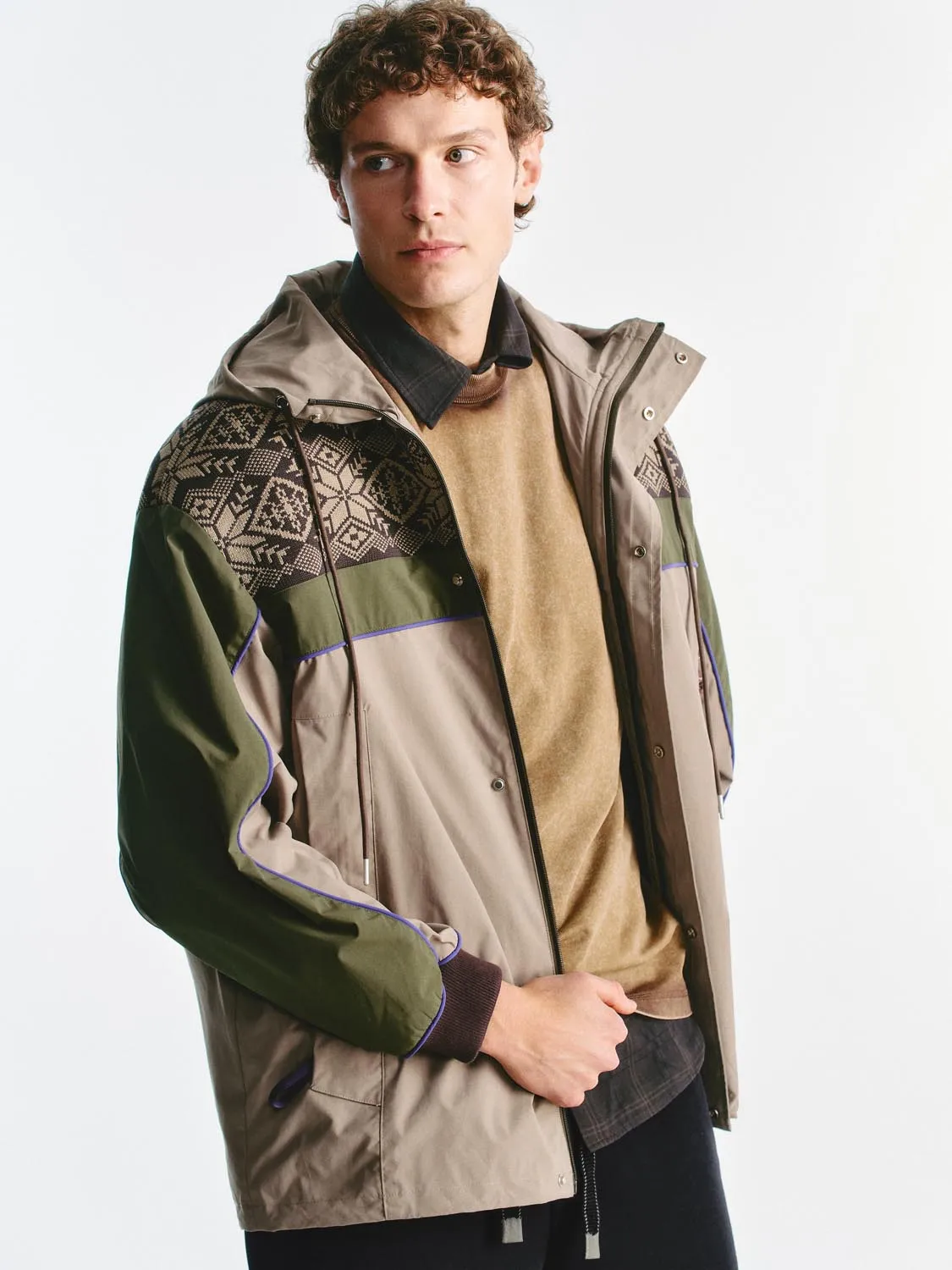 Paneled Hoodie Jackets sold by Urban Revivo product image thumbnail 2