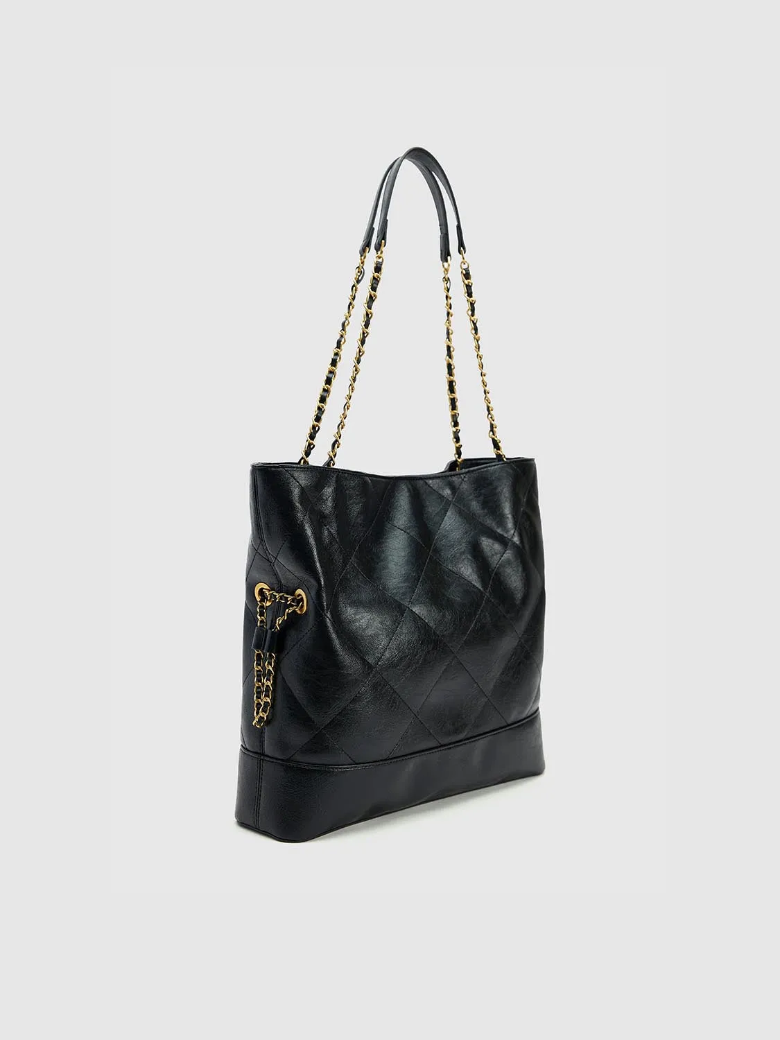 Quilted Shoulder Bags sold by Urban Revivo product image thumbnail 2