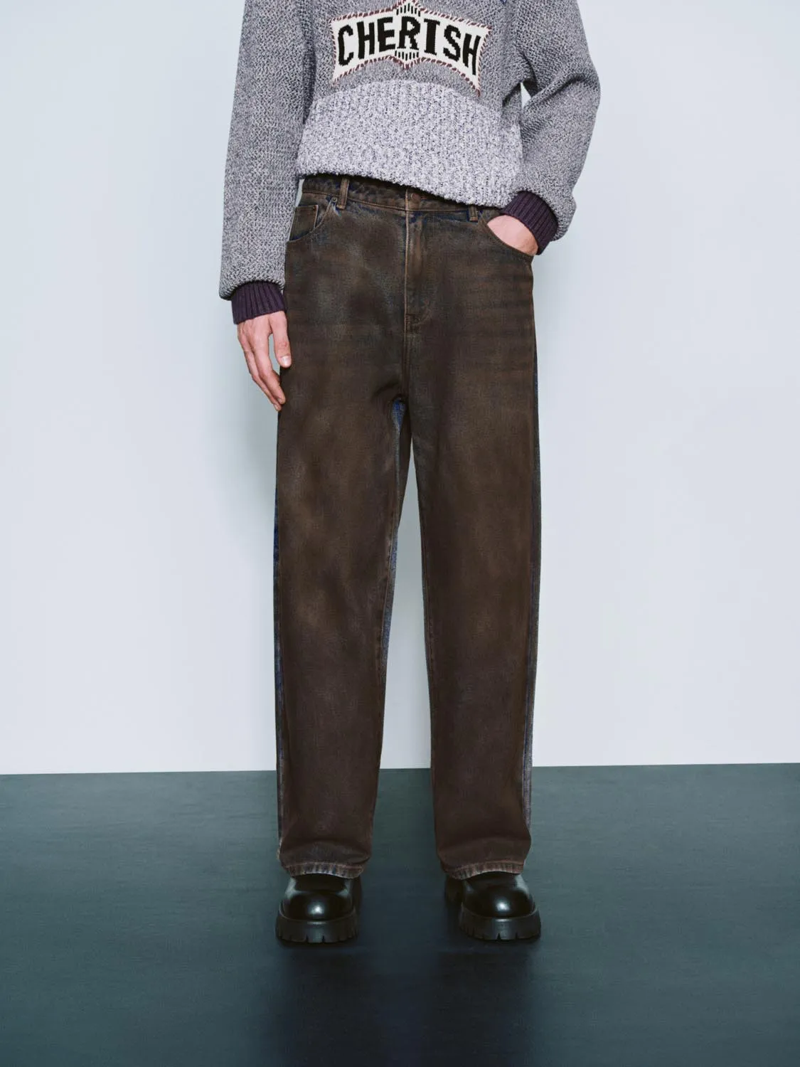 Loose Denim Jeans sold by Urban Revivo product image thumbnail 2