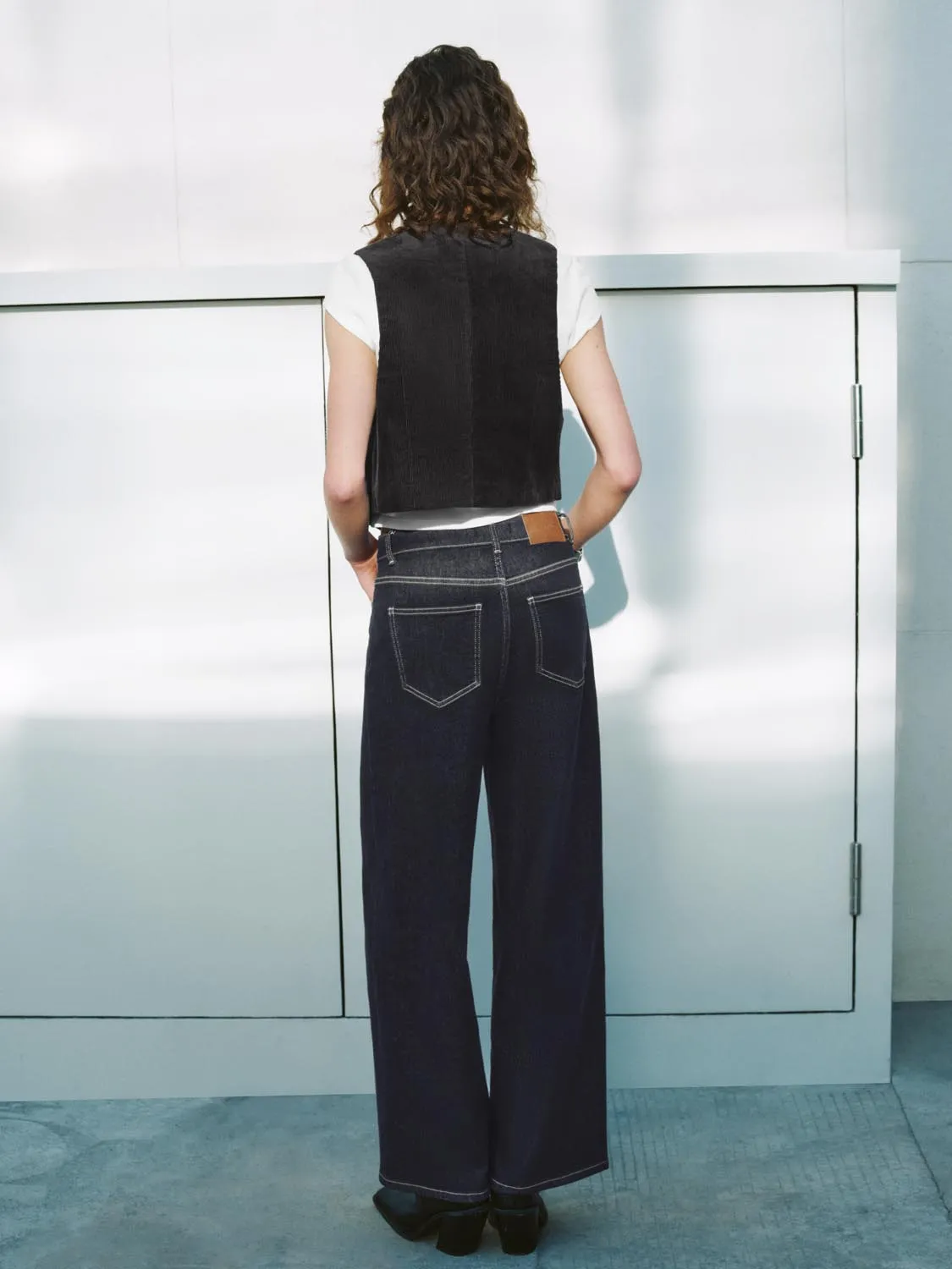 Mid-Length Denim Jeans sold by Urban Revivo product image thumbnail 5